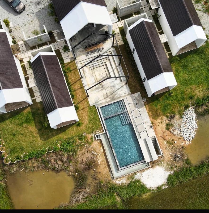 Ezu Isle Langkawi Pool Villa Pantai Cenang  Exterior photo